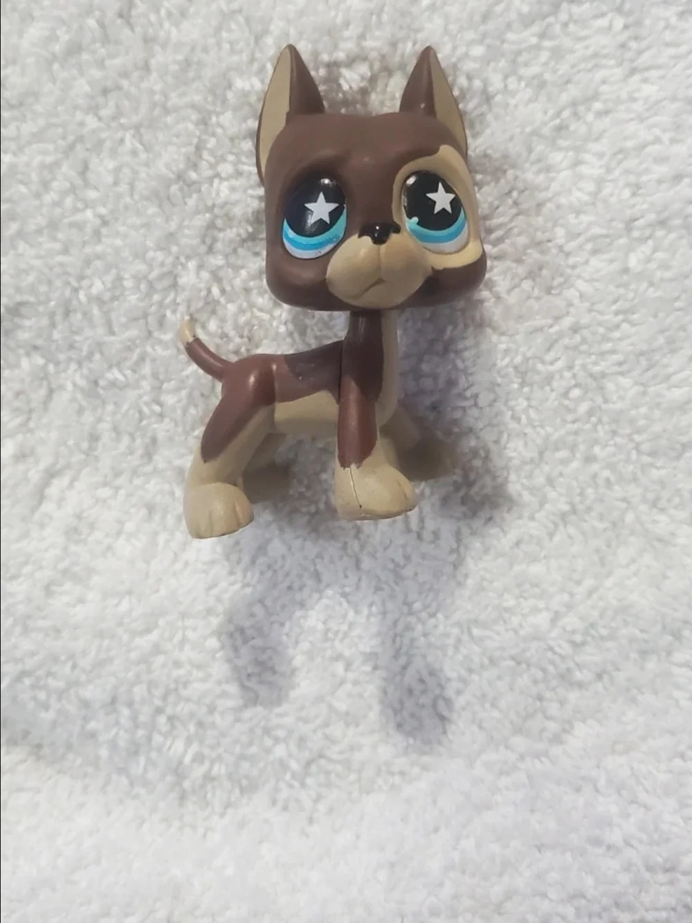Littlest Pet Shop Brown & Tan Dog Figure with Blue Star Eyes